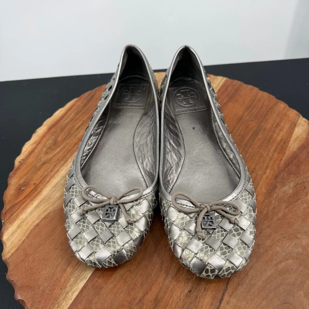 Tory Burch Woven snake Pewter‎ ballet bow Flats metallic